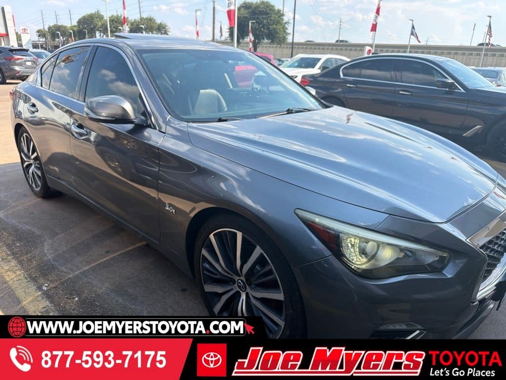 2018 INFINITI Q50 3.0t LUXE — photo 1 of 4