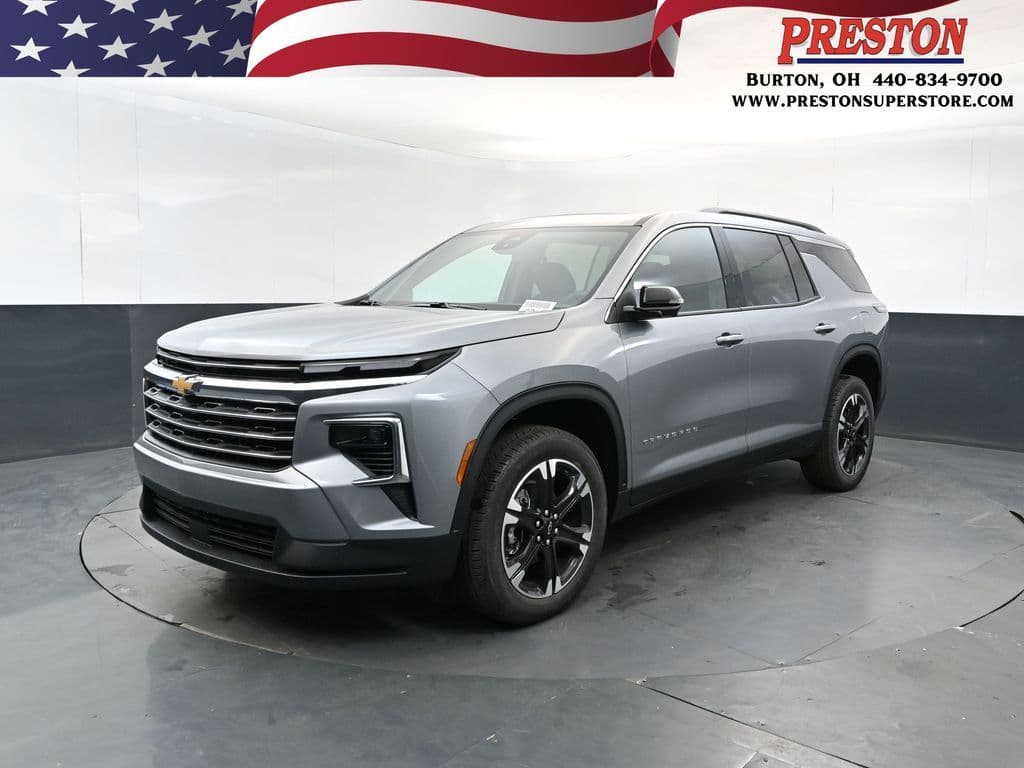 2027 Chevrolet Traverse LT — photo 1 of 22