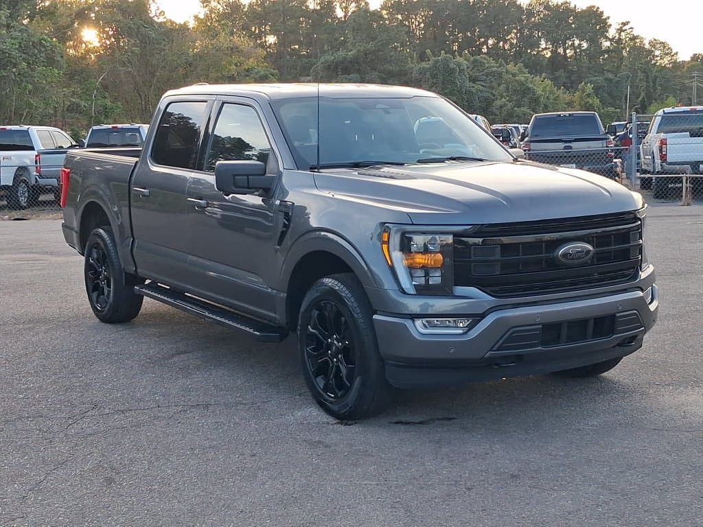 2023 Ford F-150 XLT — photo 1 of 36