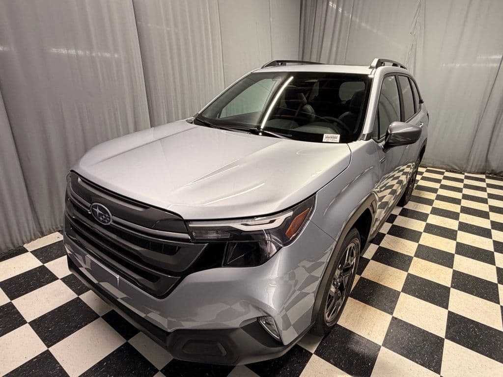 2026 Subaru Forester Premium Hybrid — photo 1 of 15