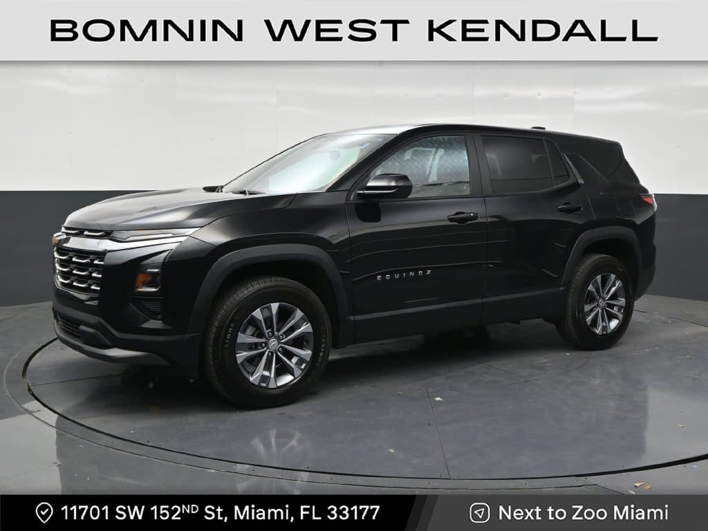 2026 Chevrolet Equinox FWD LT — photo 1 of 33