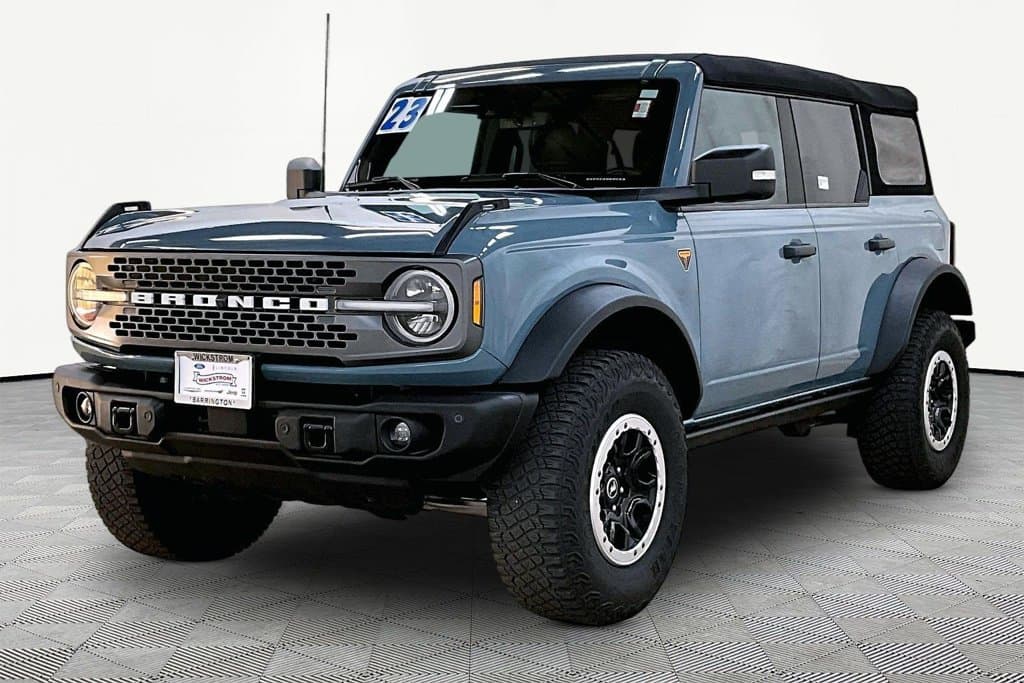 2023 Ford Bronco Badlands — photo 1 of 33