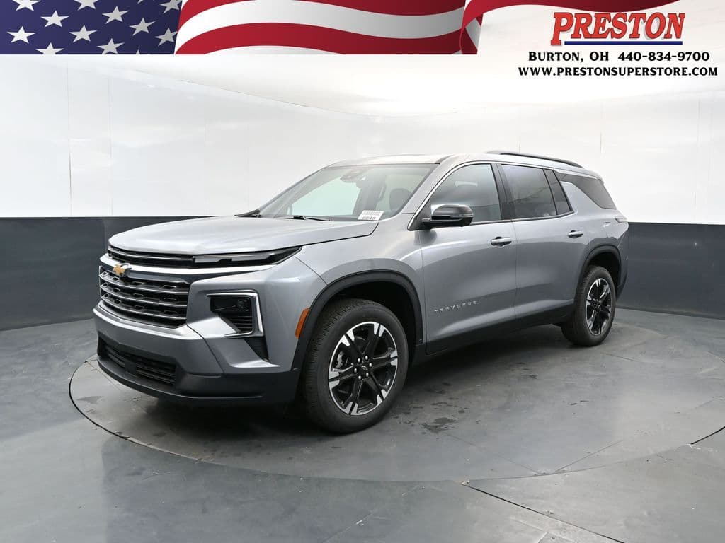 2027 Chevrolet Traverse LT — photo 1 of 22