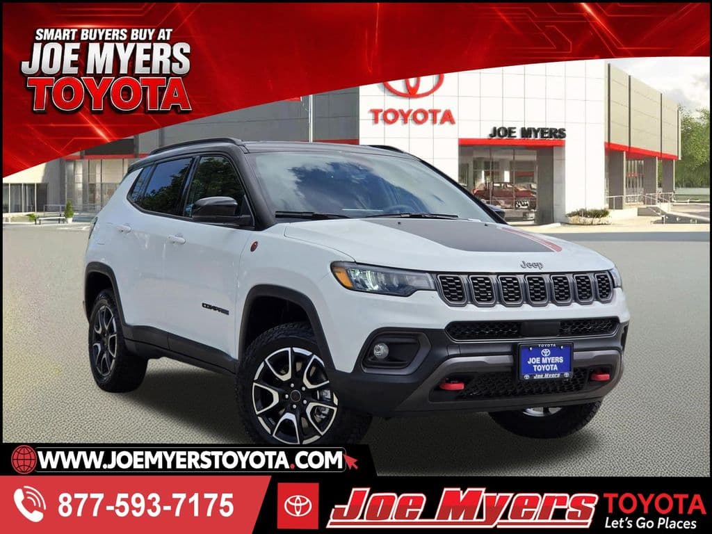 2026 Jeep Compass Trailhawk — photo 1 of 31