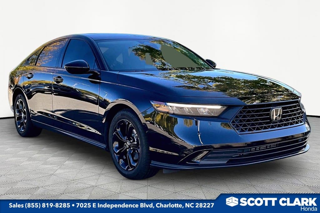2025 Honda Accord Sedan SE — photo 1 of 23