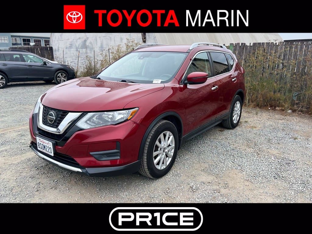 2020 Nissan Rogue SV — photo 1 of 5