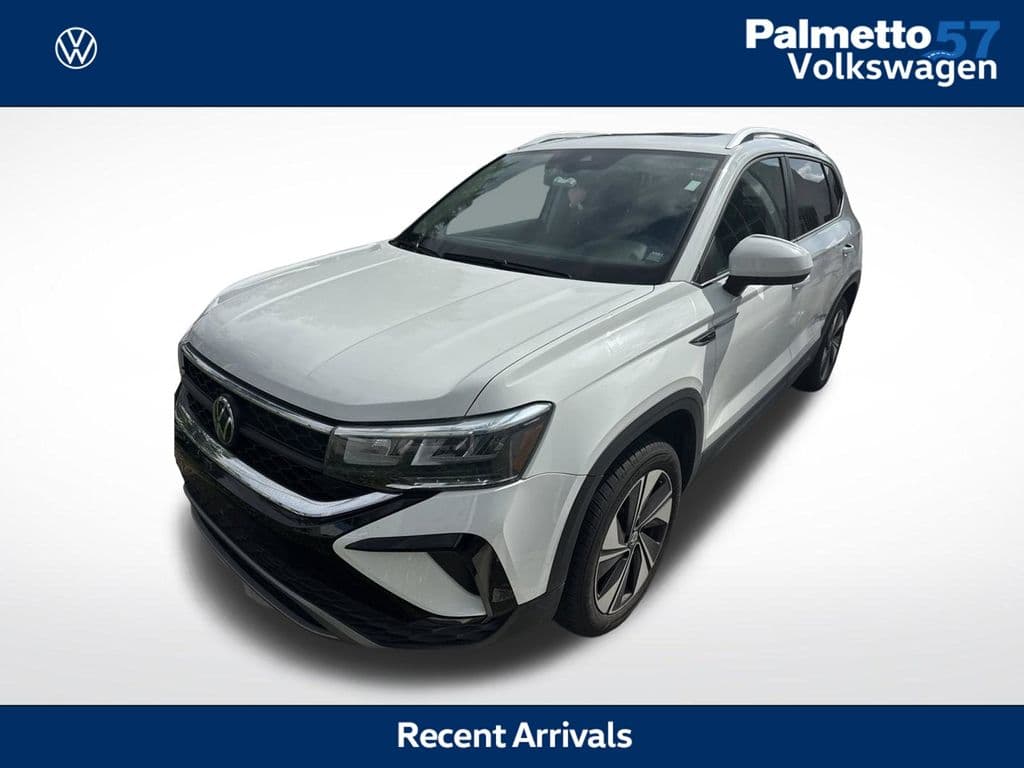 2023 Volkswagen Taos SE — photo 1 of 5