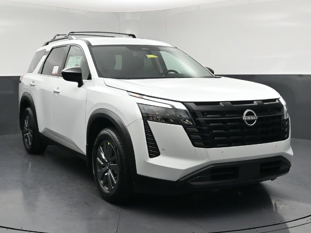 2026 Nissan Pathfinder SV — photo 1 of 37