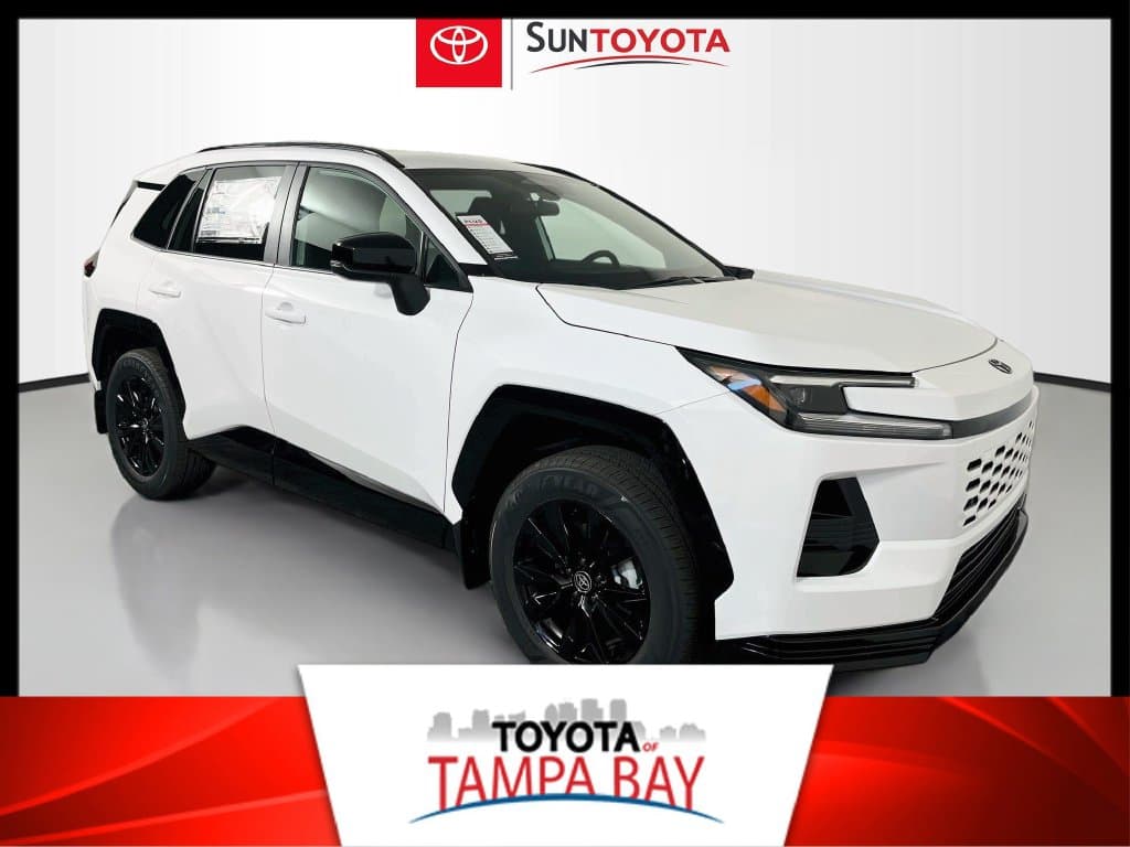2026 Toyota RAV4 SE — photo 1 of 32