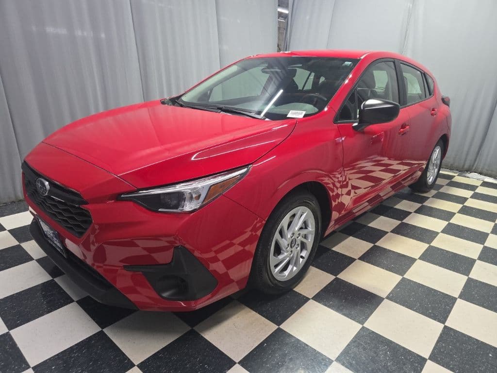 2025 Subaru Impreza Base — photo 1 of 18