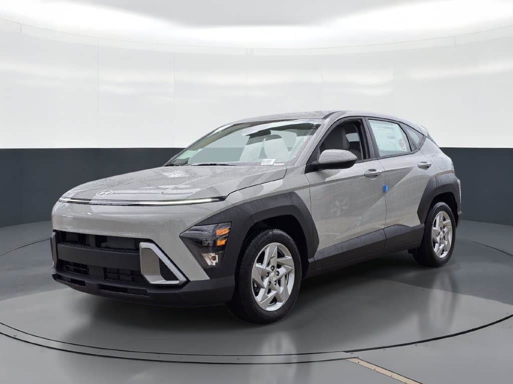 2027 Hyundai Kona SE — photo 1 of 25