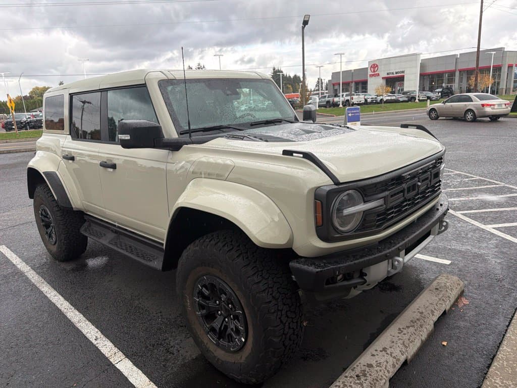 2026 Ford Bronco Raptor — photo 1 of 12