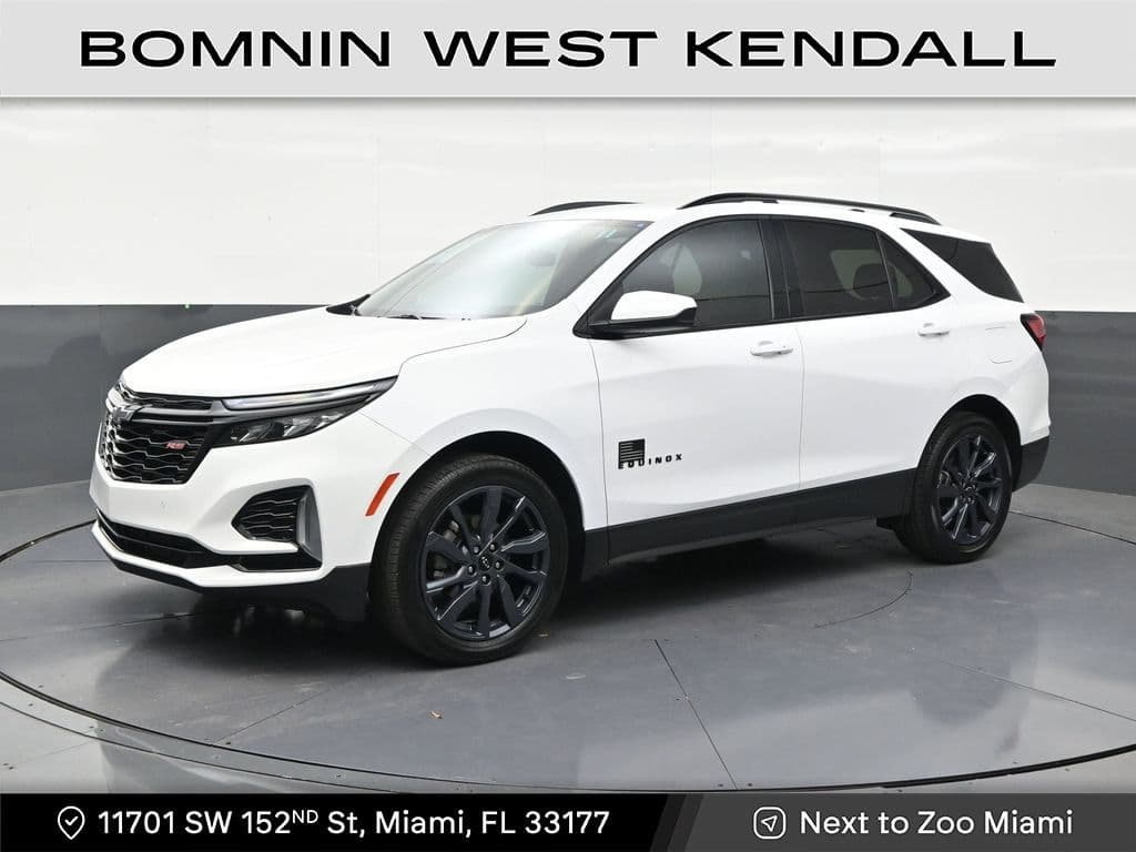 2024 Chevrolet Equinox RS — photo 1 of 33