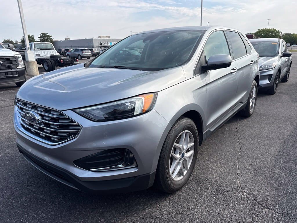 2022 Ford Edge SEL — photo 1 of 4