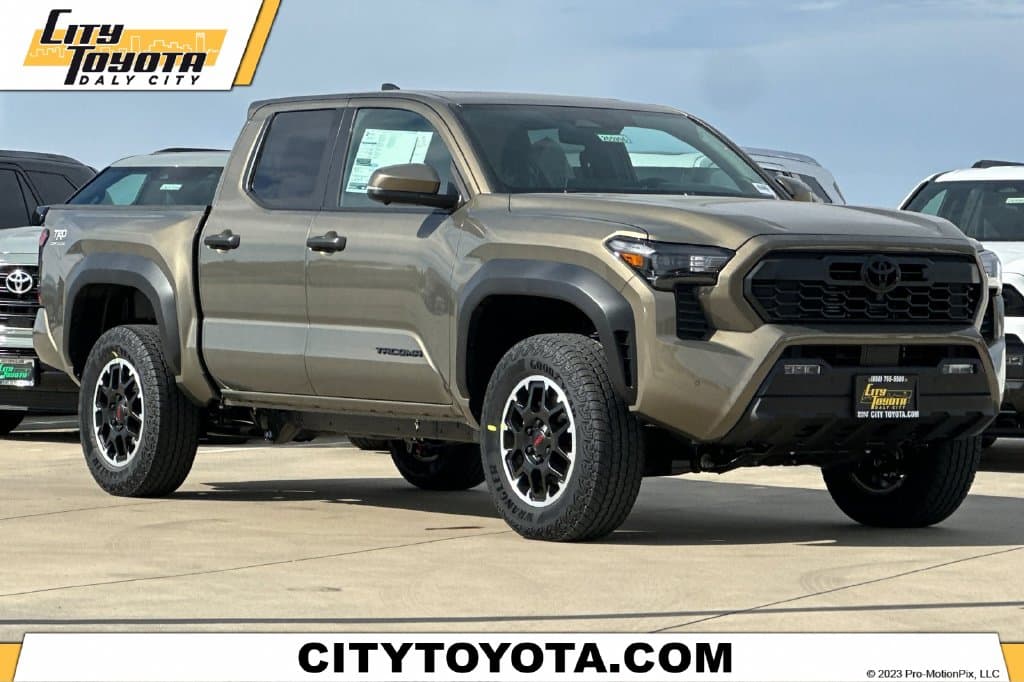 2026 Toyota Tacoma 4WD TRD Off Road — photo 1 of 33