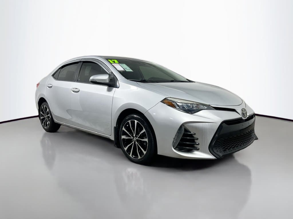 2017 Toyota Corolla SE — photo 1 of 33