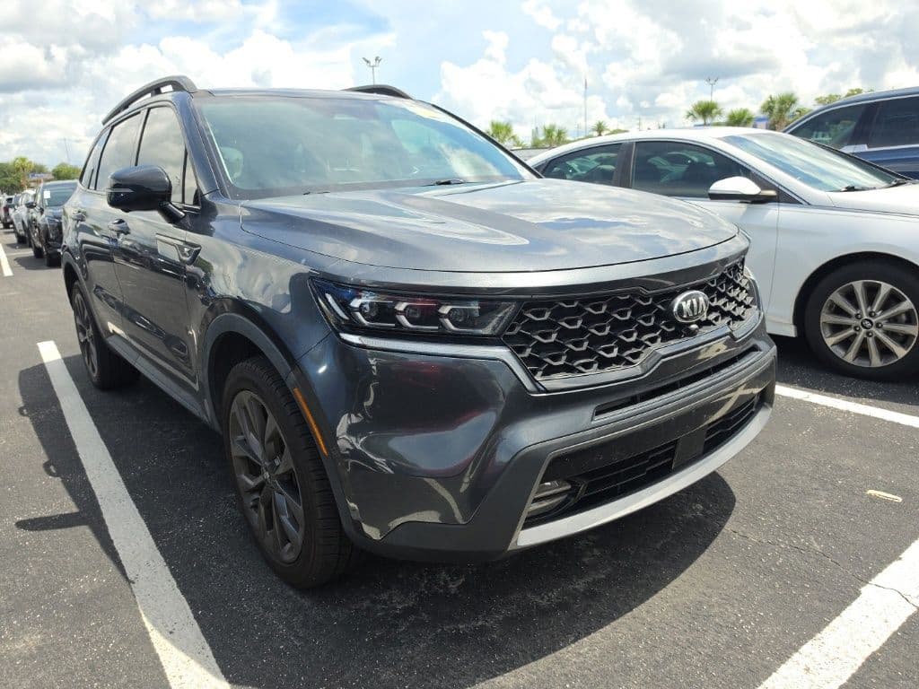2021 Kia Sorento SX Prestige X-Line — photo 1 of 17