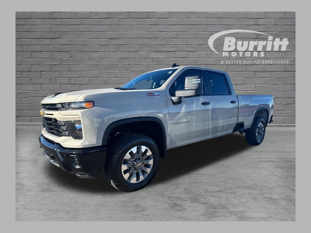 2026 Chevrolet Silverado 2500HD Custom — photo 1 of 29