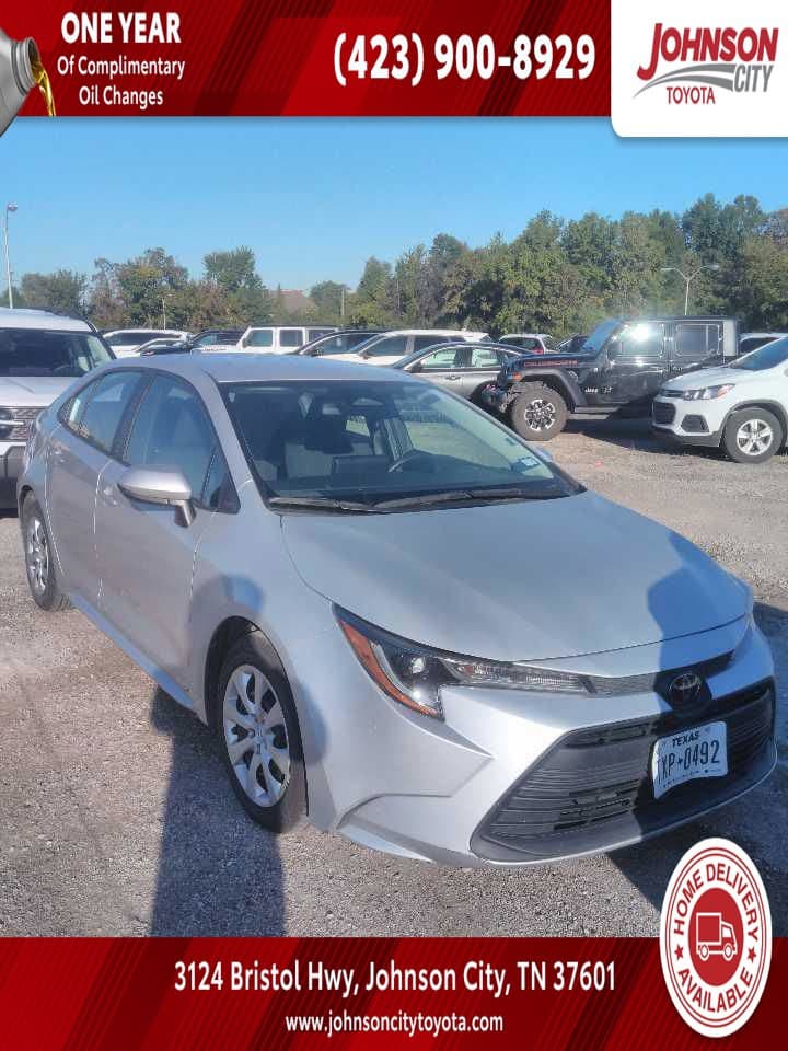 2024 Toyota Corolla LE — photo 1 of 39