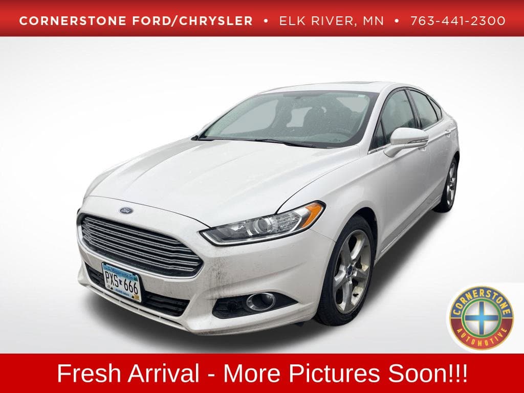2016 Ford Fusion SE — photo 1 of 11