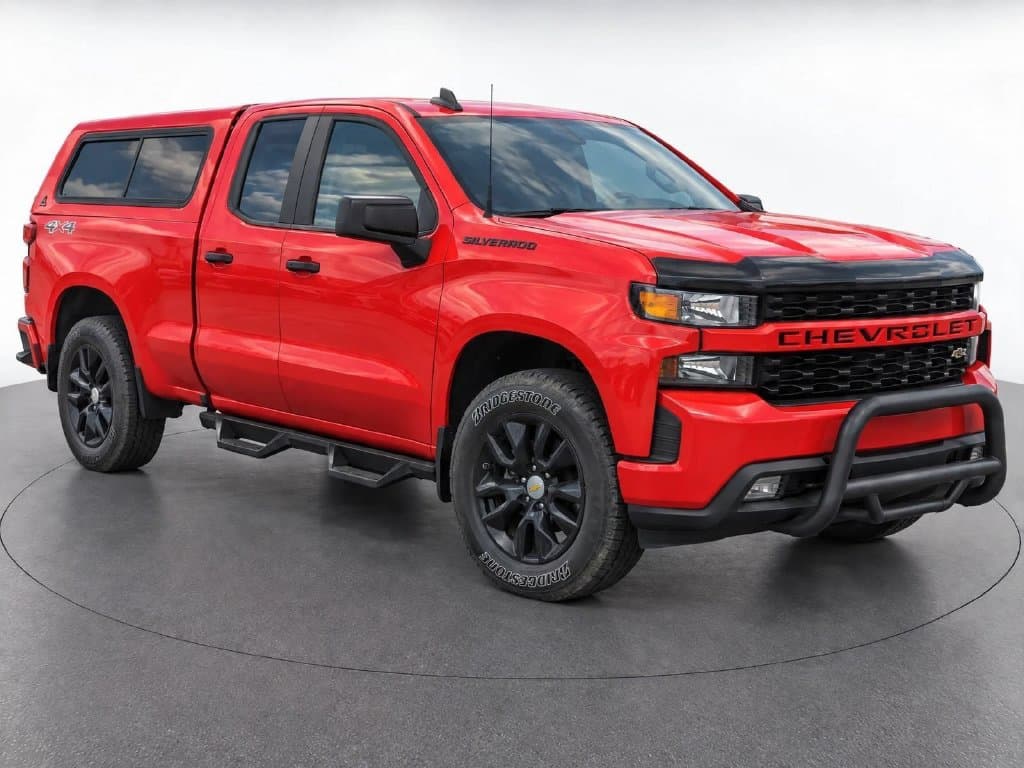 2021 Chevrolet Silverado 1500 Custom — photo 1 of 8
