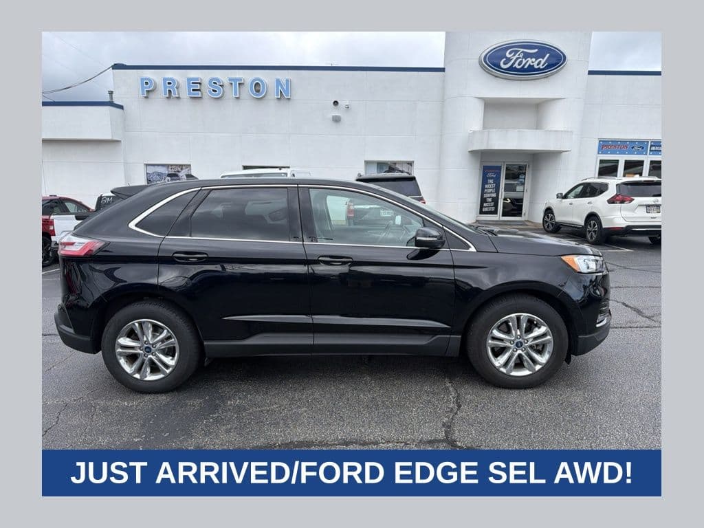 2020 Ford Edge SEL — photo 1 of 17