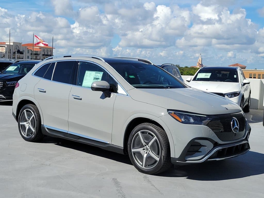 2027 Mercedes-Benz EQE Base — photo 1 of 27