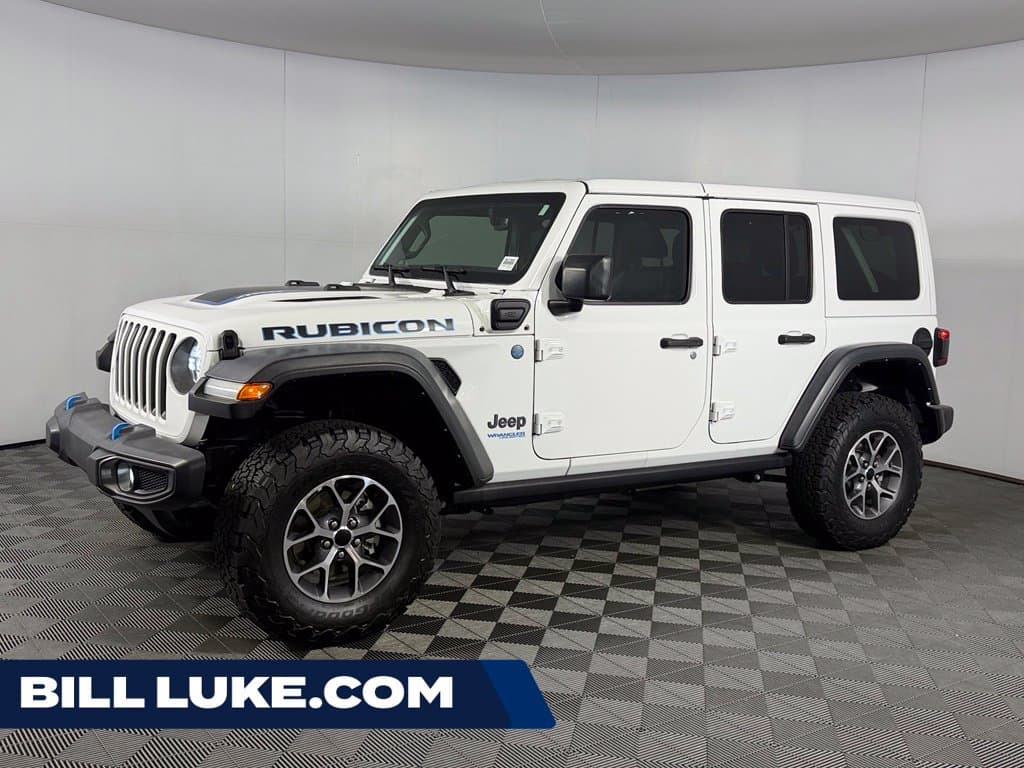 2022 Jeep Wrangler Base — photo 1 of 30