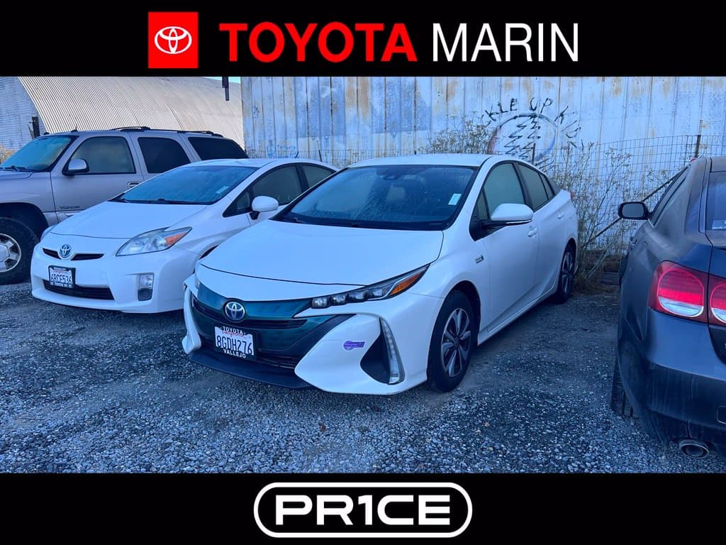 2018 Toyota Prius Prime Plus — photo 1 of 4