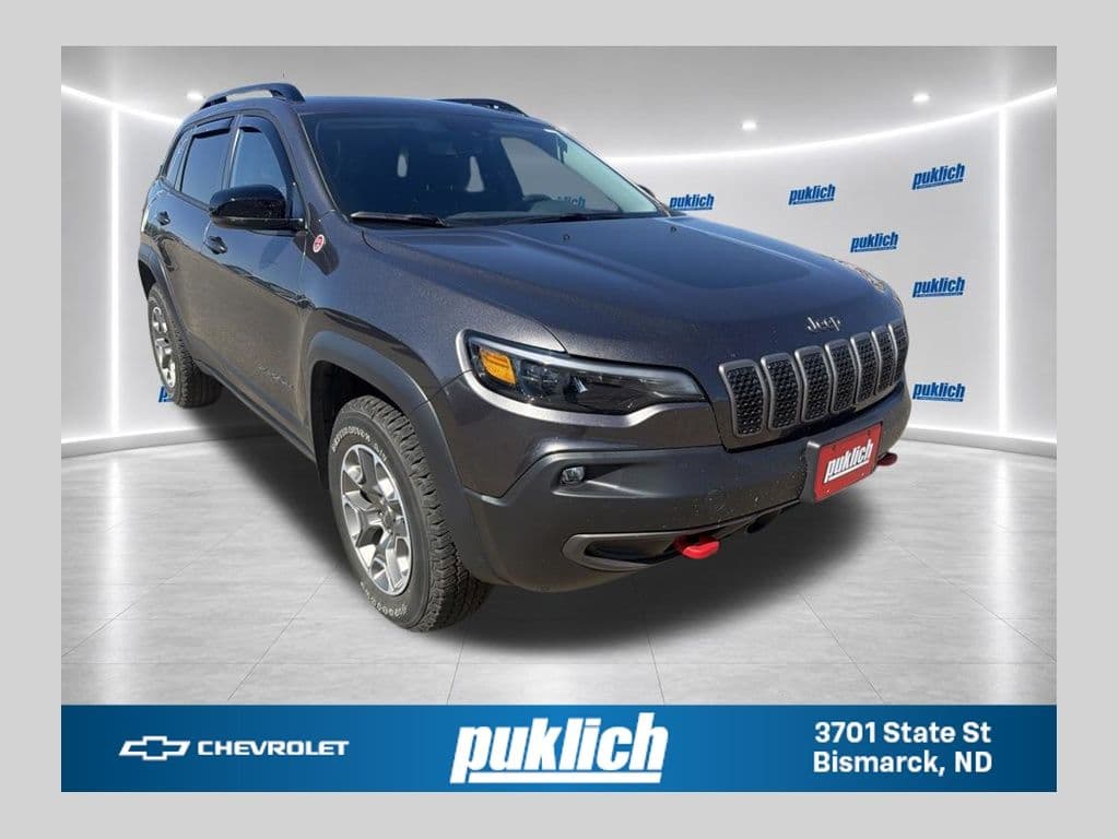 2022 Jeep Cherokee Trailhawk — photo 1 of 31