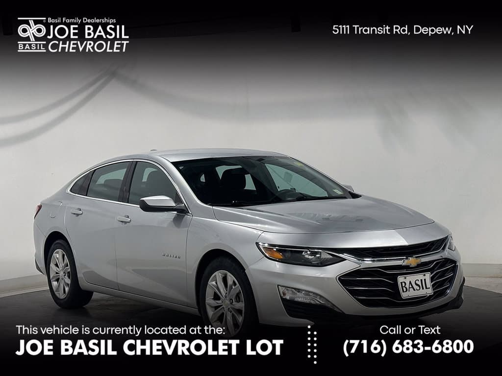 2020 Chevrolet Malibu LT — photo 1 of 37
