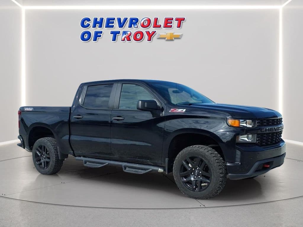 2022 Chevrolet Silverado 1500 LTD Custom Trail Boss — photo 1 of 32