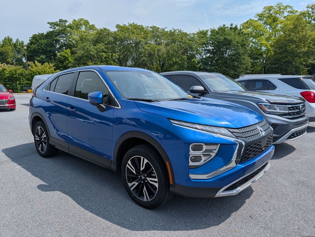 2025 Mitsubishi Eclipse Cross SE — photo 1 of 3