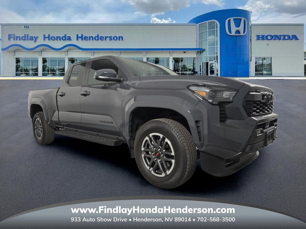 2024 Toyota Tacoma TRD Sport — photo 1 of 33
