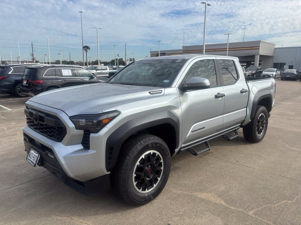 2026 Toyota Tacoma 4WD TRD Off Road Hybrid — photo 1 of 10