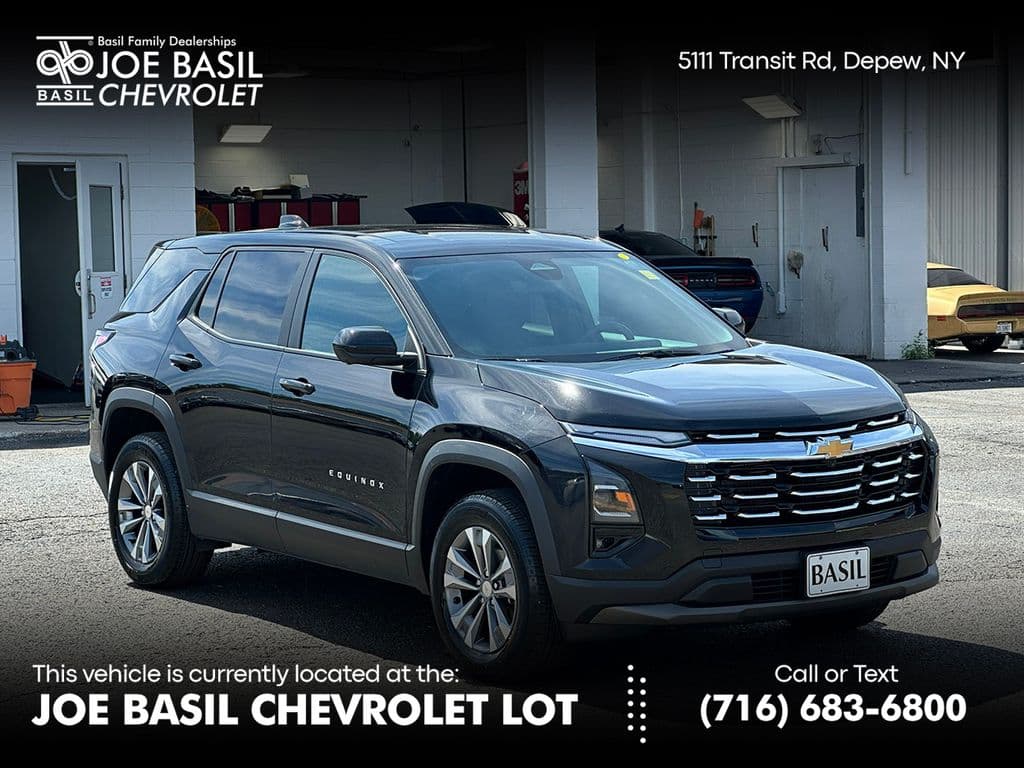 2025 Chevrolet Equinox LT — photo 1 of 39