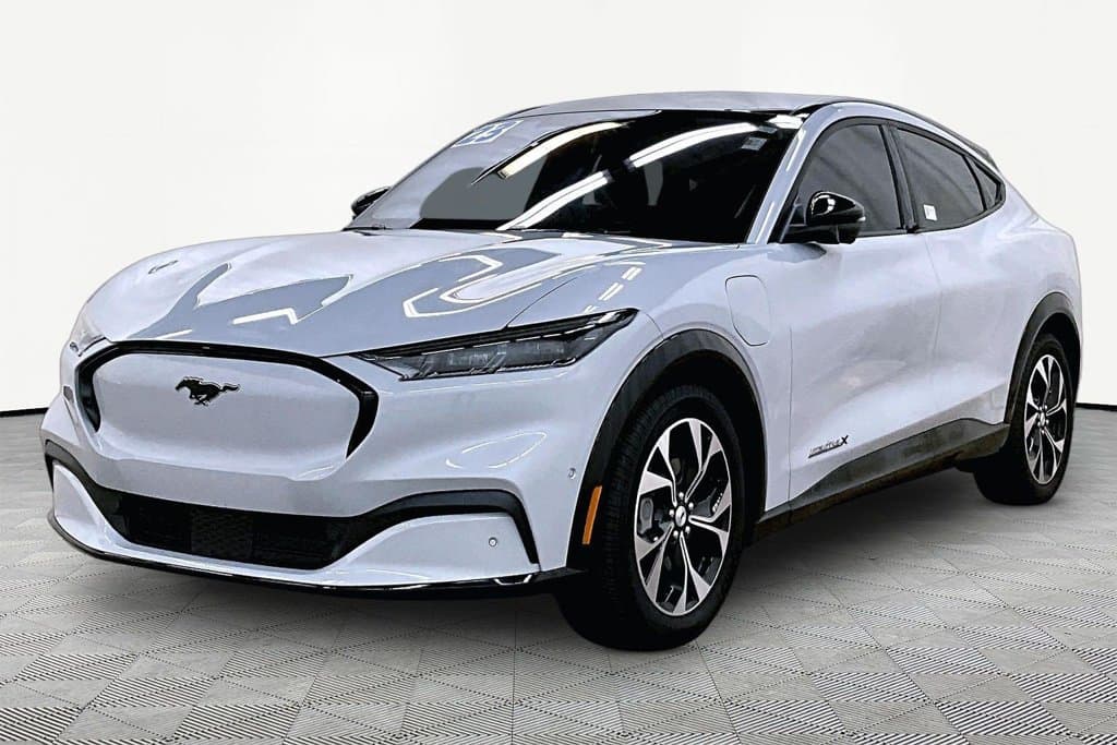 2023 Ford Mustang Mach-E Premium — photo 1 of 33