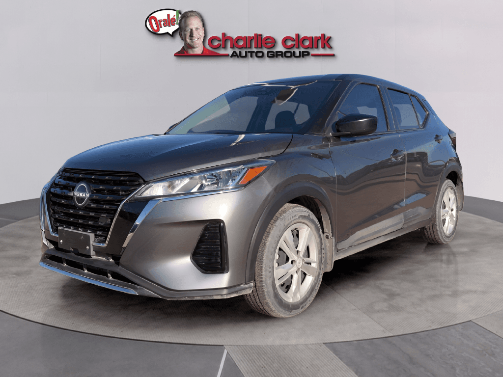 2024 Nissan Kicks S — photo 1 of 32