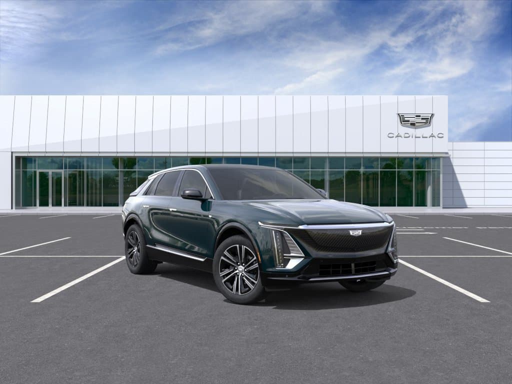 2027 Cadillac LYRIQ Luxury — photo 1 of 24
