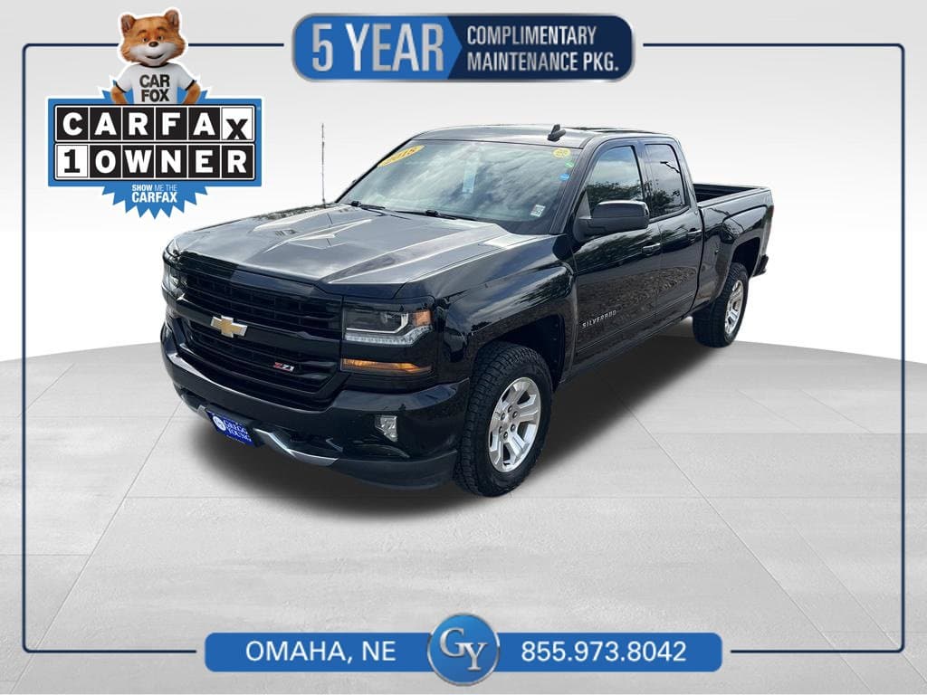 2018 Chevrolet Silverado 1500 LT — photo 1 of 40