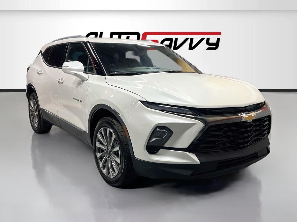 2025 Chevrolet Blazer Premier — photo 1 of 32