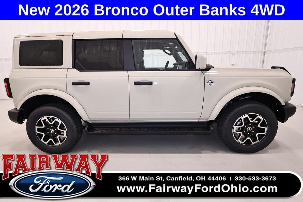 2026 Ford Bronco Outer Banks — photo 1 of 38
