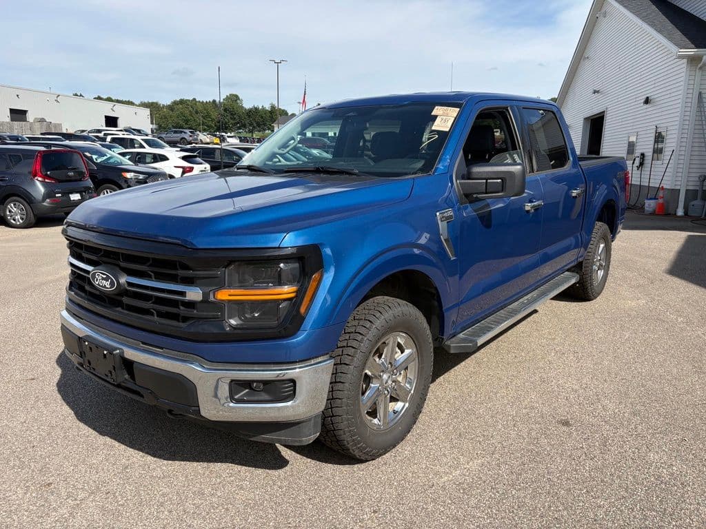 2025 Ford F-150 XLT — photo 1 of 7