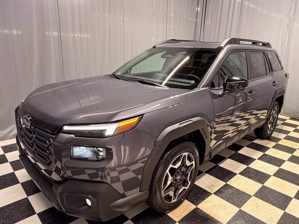 2026 Subaru Outback Touring — photo 1 of 19