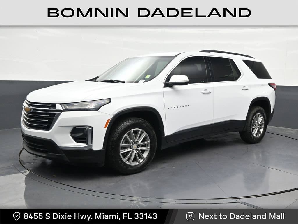 2023 Chevrolet Traverse LT Leather — photo 1 of 37