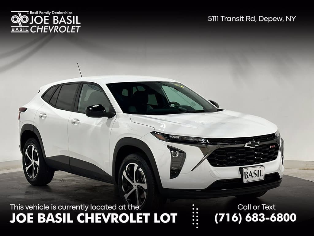 2024 Chevrolet Trax 1RS — photo 1 of 38