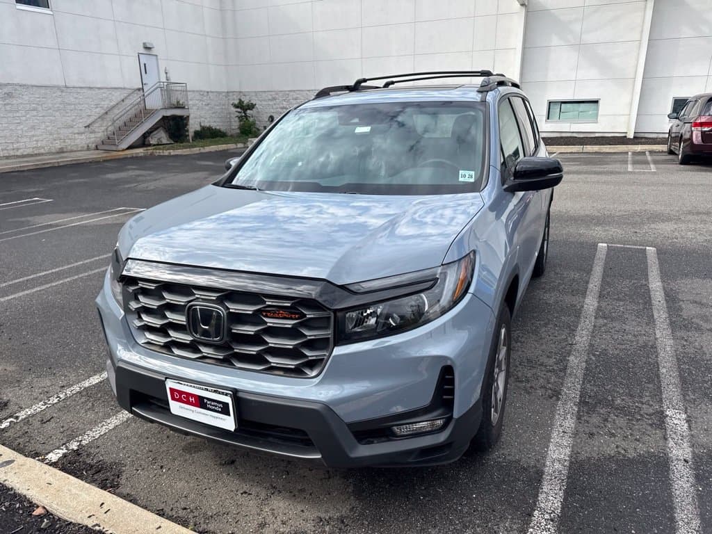 2023 Honda Passport TrailSport — photo 1 of 19