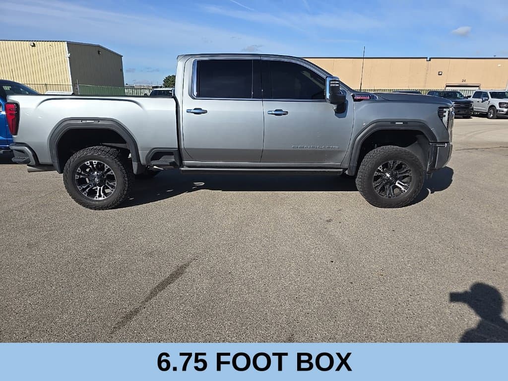 2024 GMC Sierra 3500HD Denali — photo 1 of 35