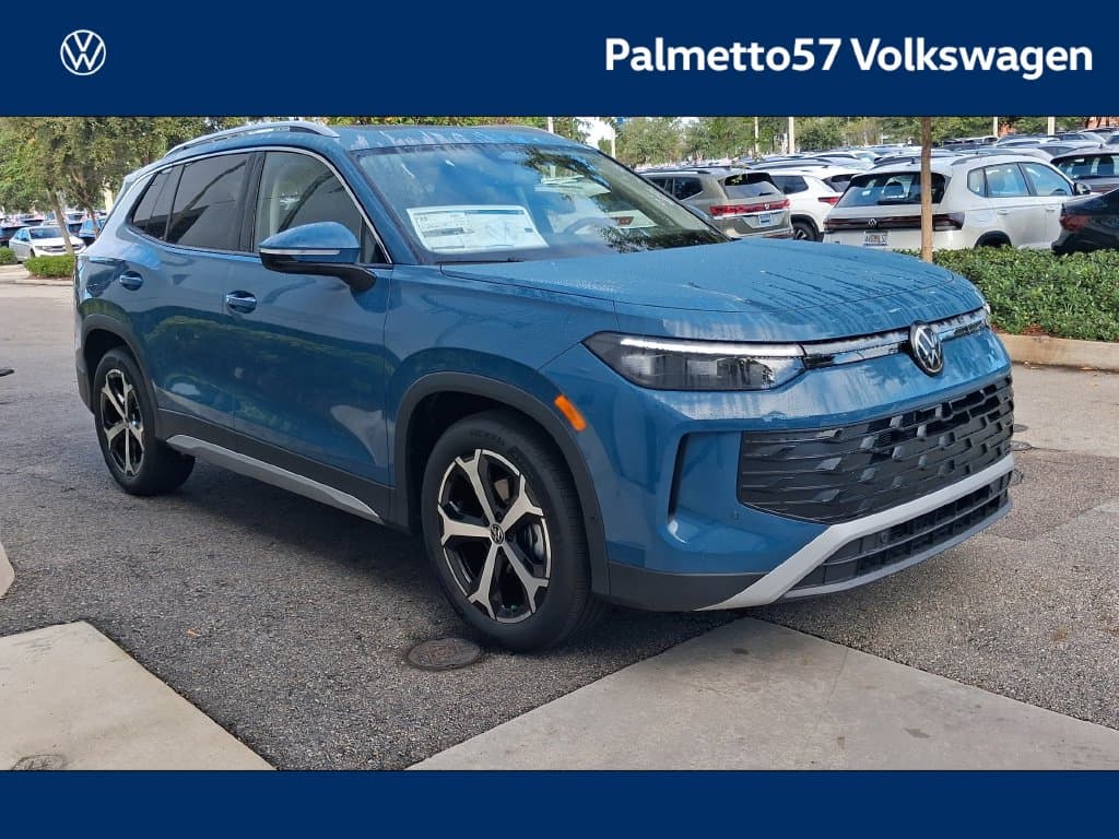 2027 Volkswagen Tiguan SE — photo 1 of 13