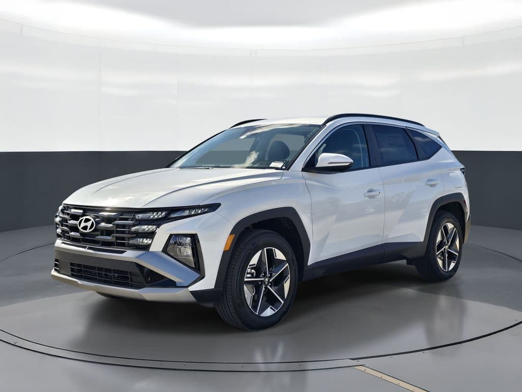 2026 Hyundai Tucson Hybrid Base — photo 1 of 26